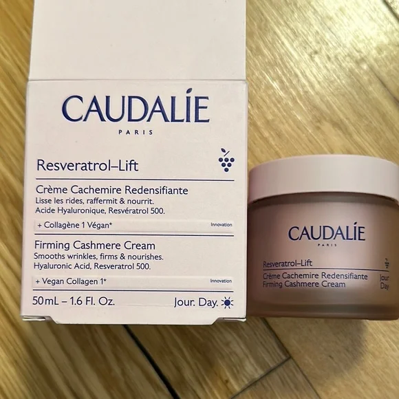 NEW Caudalie Resveratrol Lift Firming Cashmere Cream 50 ml - Picture 2 of 4